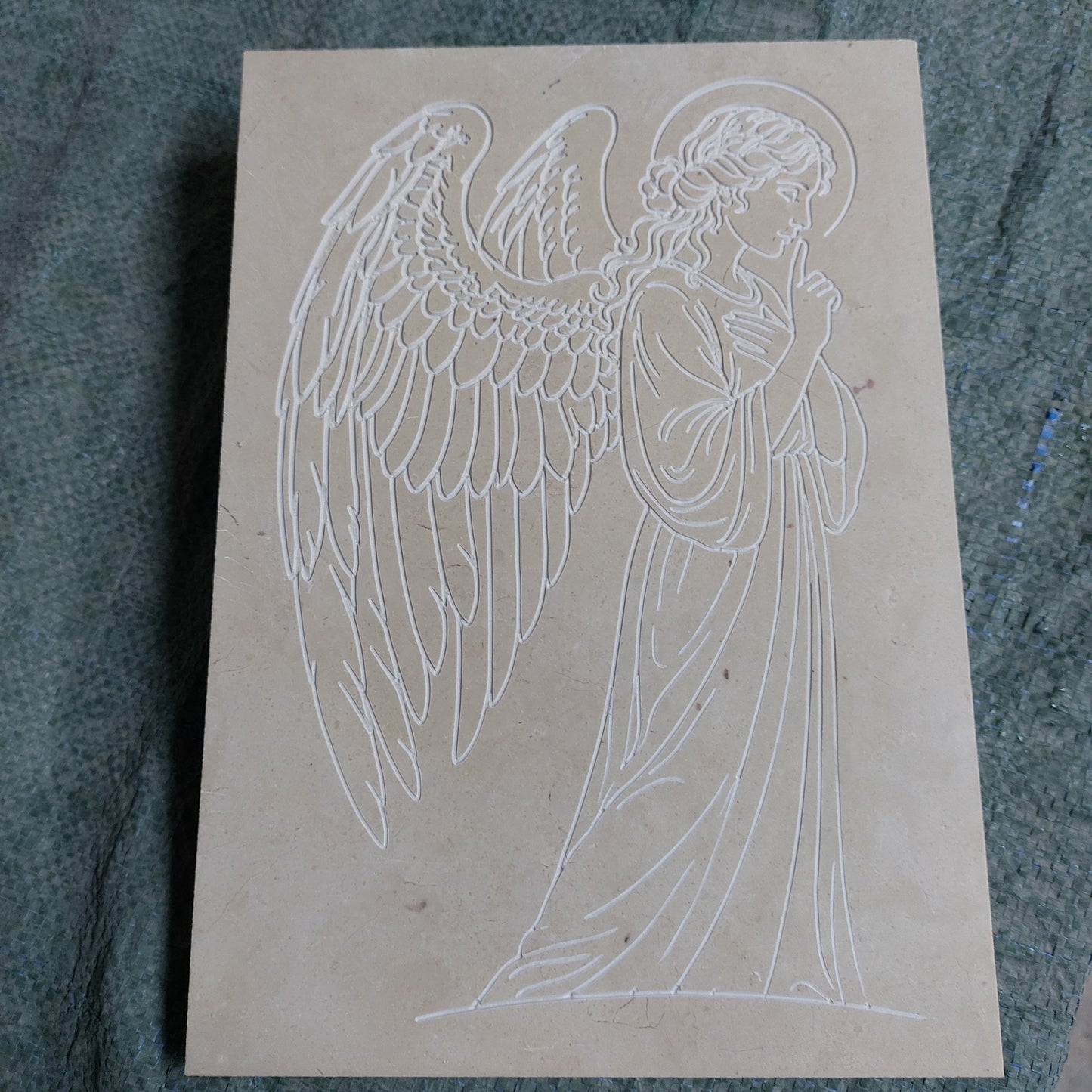 Angelo del Silenzio – File Vettoriale per Incisione Laser e CNC